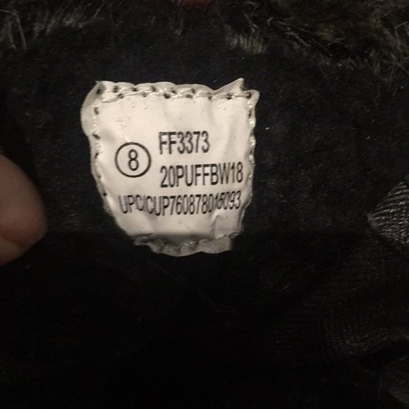 Beautiful winter boots 🥾 - Picture 9 of 12